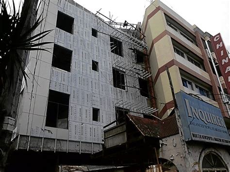tacloban @ skyscrapercity|Construction boom alters Tacloban skyline .